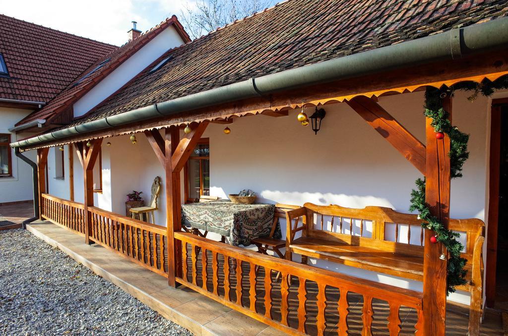Gerendas Vendeghaz Hotel Egerszalók Cameră foto