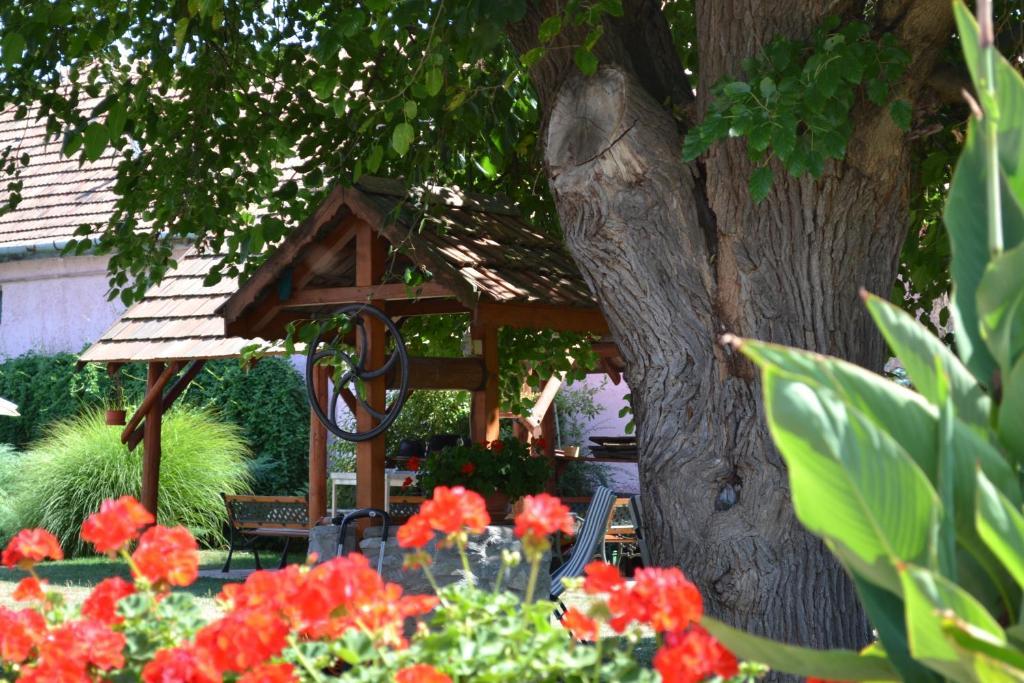 Gerendas Vendeghaz Hotel Egerszalók Cameră foto